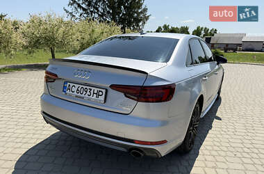 Седан Audi A4 2018 в 