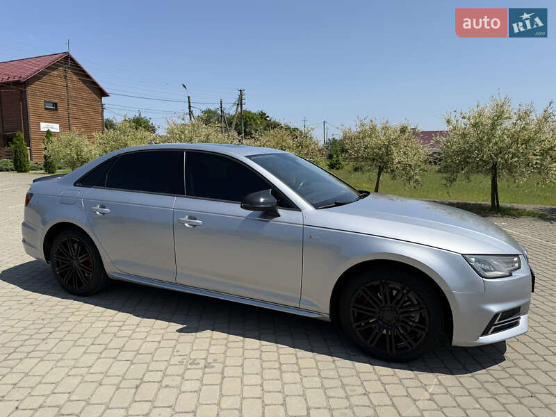 Седан Audi A4 2018 в Луцке