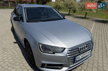 Седан Audi A4 2018 в 