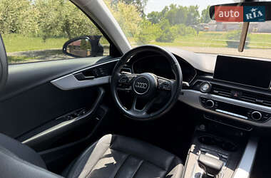 Седан Audi A4 2018 в 