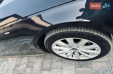Седан Audi A4 2018 в 