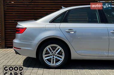 Седан Audi A4 2016 в 