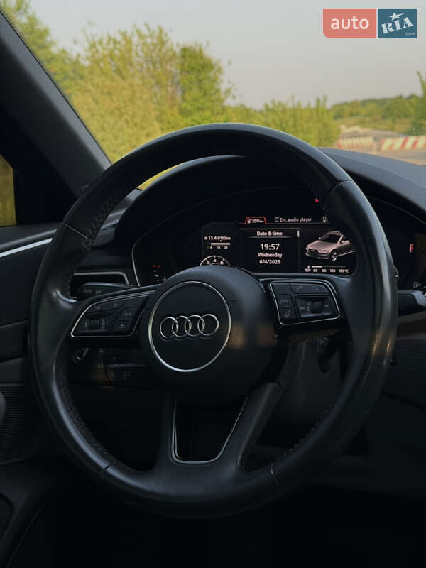 Седан Audi A4 2018 в Тернополе