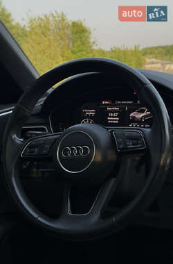 Седан Audi A4 2018 в 