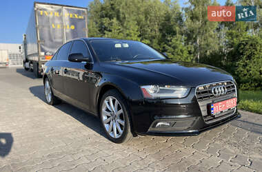 Седан Audi A4 2013 в 