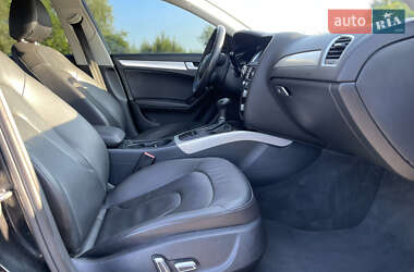Седан Audi A4 2013 в 