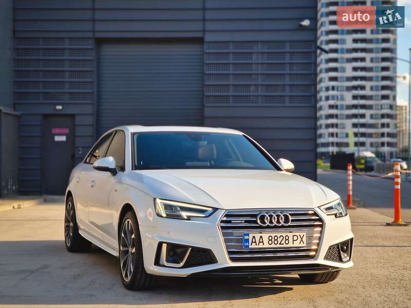 Audi A4 2019
