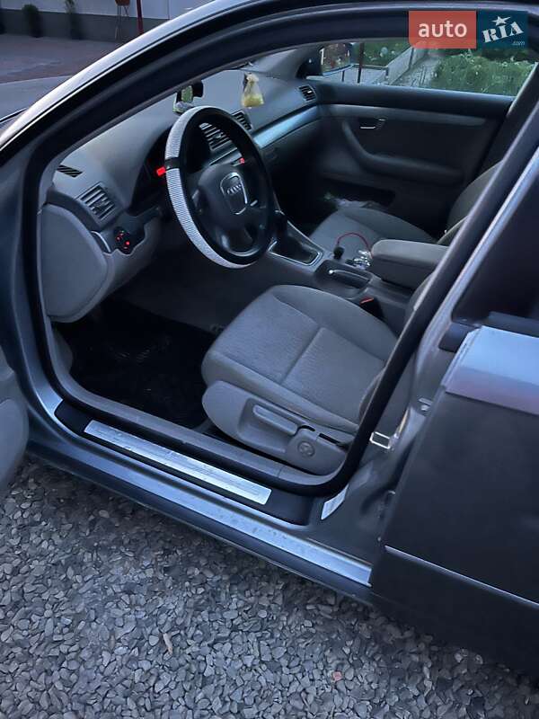 Универсал Audi A4 2004 в Тячеве фото 4 Универсал Audi A4 2004 в Тячеве