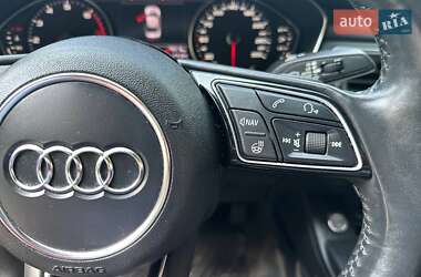Седан Audi A4 2017 в 