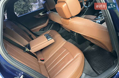Седан Audi A4 2021 в 