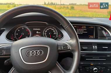 Седан Audi A4 2014 в 
