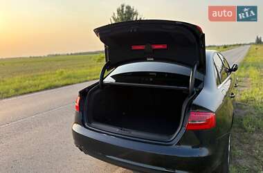 Седан Audi A4 2014 в 
