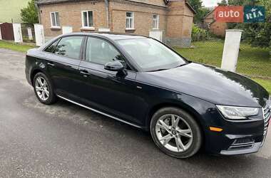 Седан Audi A4 2018 в 