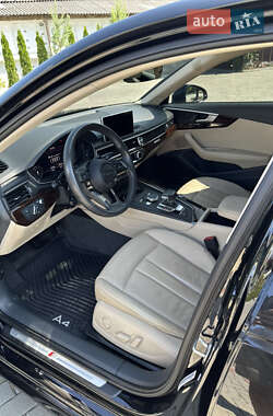 Седан Audi A4 2017 в 