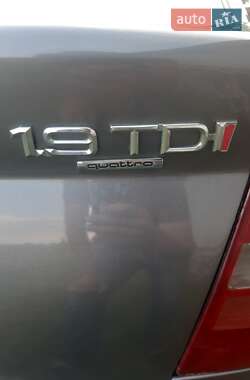 Седан Audi A4 1999 в 