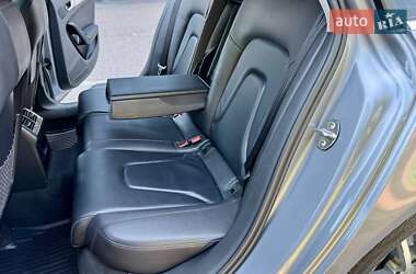Седан Audi A4 2014 в 