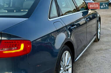 Седан Audi A4 2016 в 
