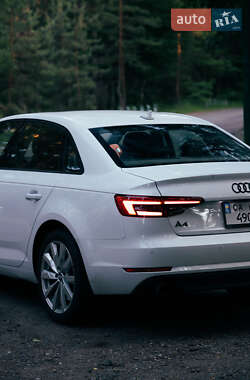 Седан Audi A4 2016 в 