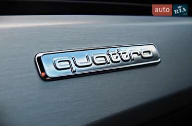 Седан Audi A4 2021 в 