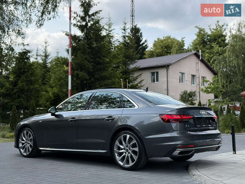 Седан Audi A4 2021 в Львові