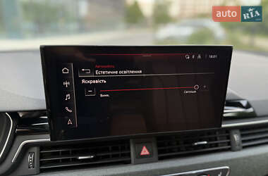 Седан Audi A4 2021 в 