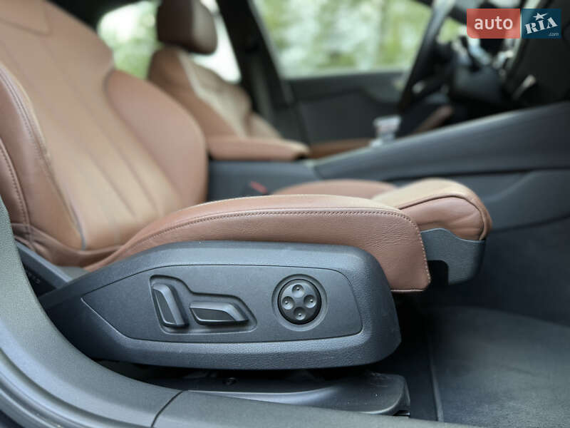 Седан Audi A4 2021 в Львові
