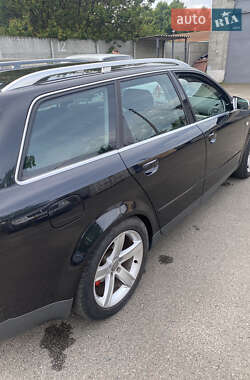 Универсал Audi A4 2002 в 