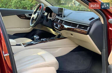 Седан Audi A4 2017 в 