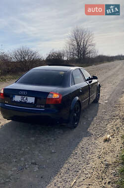 Седан Audi A4 2003 в 