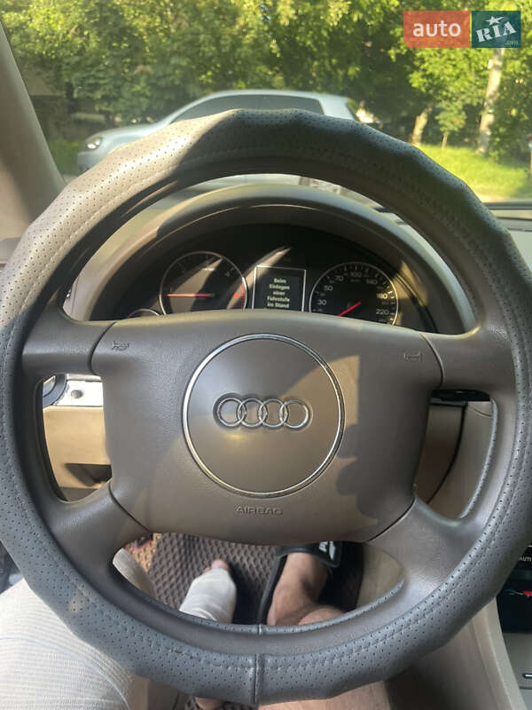 Универсал Audi A4 2002 в Виннице