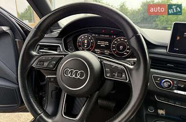 Седан Audi A4 2016 в 