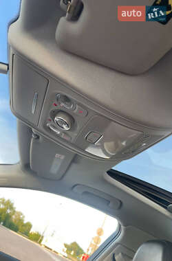 Седан Audi A4 2013 в 
