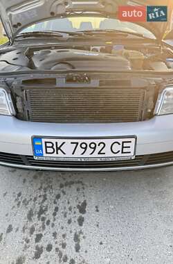 Универсал Audi A4 2001 в 
