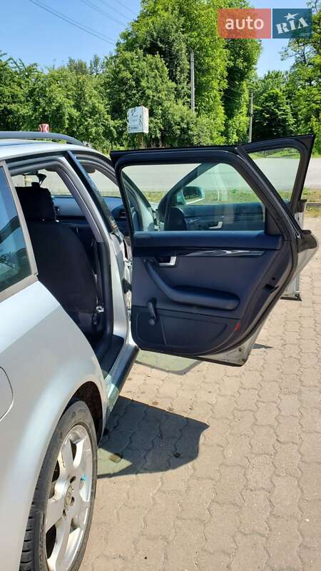 Універсал Audi A4 2002 в Бурштині