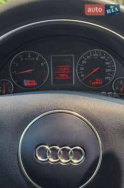 Универсал Audi A4 2002 в Бурштыне