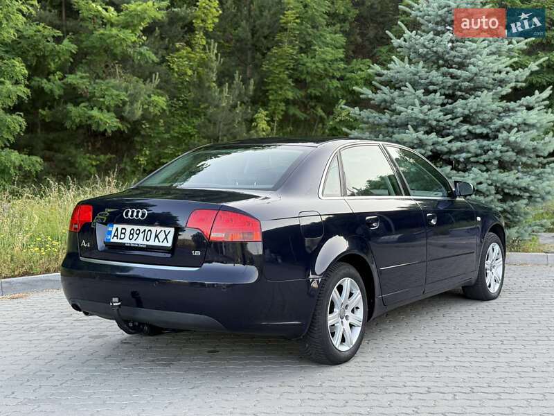 Седан Audi A4 2006 в Могилев-Подольске