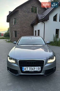 Седан Audi A4 2009 в 