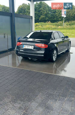 Седан Audi A4 2013 в 