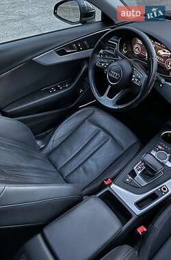 Седан Audi A4 2016 в 
