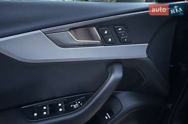 Седан Audi A4 2016 в 