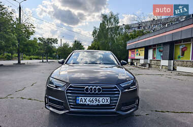 Седан Audi A4 2017 в 