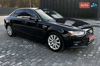 Седан Audi A4 2013 в Каменец-Подольском