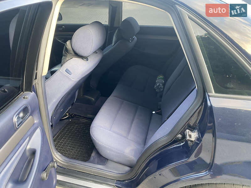 Седан Audi A4 2000 в Тернополе