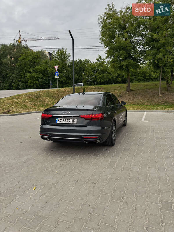Седан Audi A4 2019 в Хмельницькому