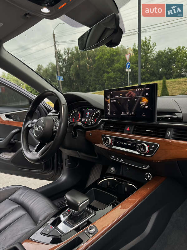 Седан Audi A4 2019 в Хмельницькому