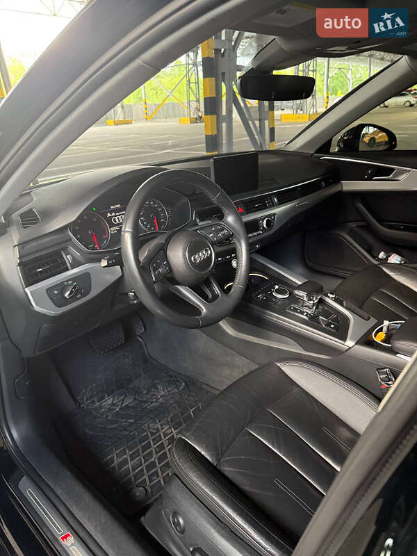 Седан Audi A4 2017 в Киеве