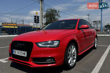 Седан Audi A4 2015 в 