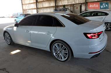 Седан Audi A4 2017 в 