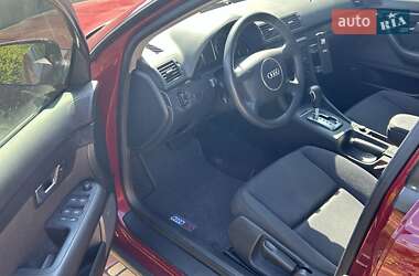 Седан Audi A4 2004 в 