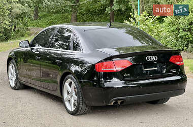 Седан Audi A4 2012 в 